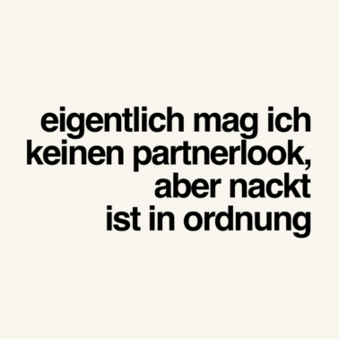 Motiv Partnerlook nur ohne Kleider