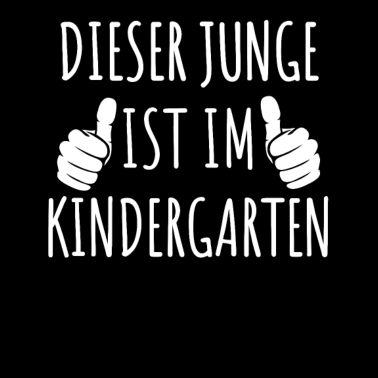 Motiv Dieser Junge ist im Kindergarten