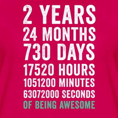 Abschlussfeier T-Shirt - Geburtstagsgeschenk-T-Shirt 2 Jahre alt, das fantastisch ist