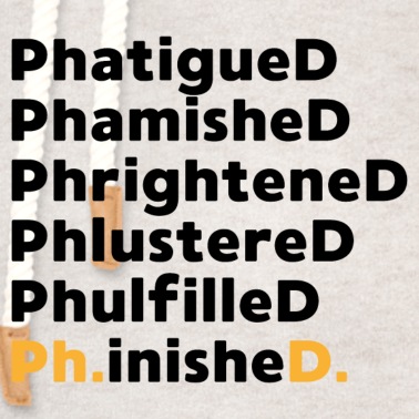 Abschlussklasse Hoodie - Phd Abschluss Spruch Uni Geschenk