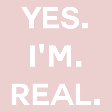 Motiv Yes IM REAL White