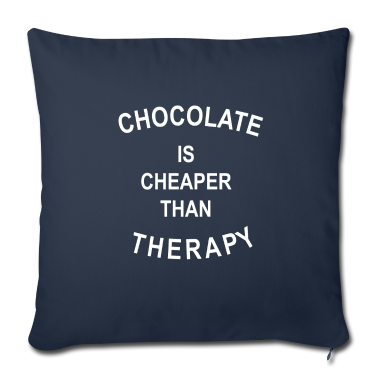 weihnachtsgeschenke für oma und opa Kissenbezug - Chocolate is cheaper than Therapy | T-Shirt
